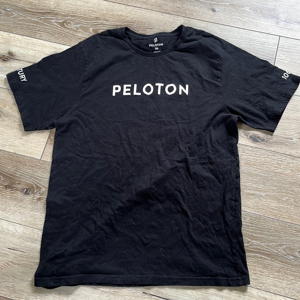 Peloton Century 100 Black Athletic Short Sleeve Shirt